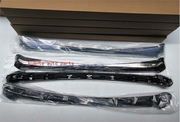 Car Body Parts Engine Hood Moulding Chrome For Toyota Landcruiser 2016 75770-60052
